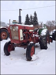 Wheatland 706 IHC