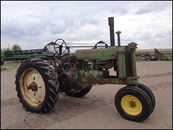 John Deere Model G