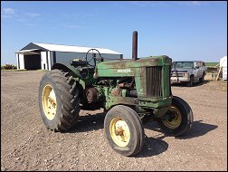 John Deere Model 60