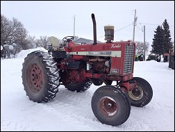 1256 farmall tractor