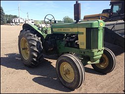 John Deere 620