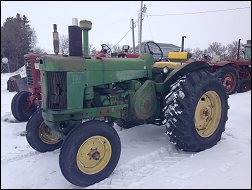 John Deere 730