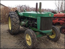 John Deere Model R