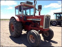 1206 IHC Tractor