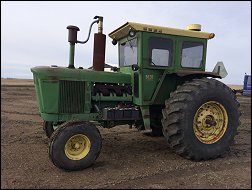 John Deere 5020