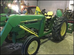 John Deere 1010