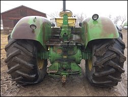 John Deere 5010