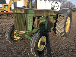 John Deere R