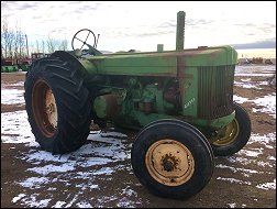 John Deere R