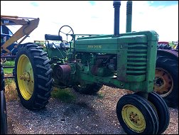 John Deere G