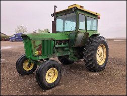 John Deere 4020