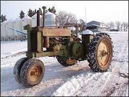 1938 Unstyled John Deere Model G