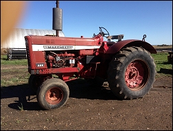 IHC 826 Wheatland.