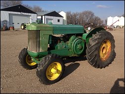 John Deere Model AO