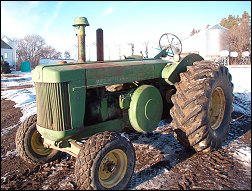 John Deere R