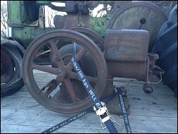 IHC Stationary Engine